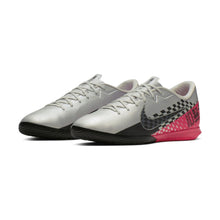 Cargar imagen en el visor de la galería, Nike Vapor 13 Academy NJR Indoor
