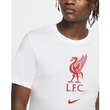 Cargar imagen en el visor de la galería, Nike 2020-21 Liverpool Evergreen Crest Tee
