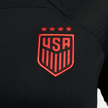 Cargar imagen en el visor de la galería, Nike Women&#39;s U.S. Strike Dri-FIT Knit Soccer Top
