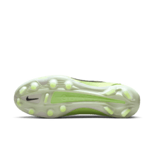 Load image into Gallery viewer, Nike Tiempo Legend 9 Pro FG
