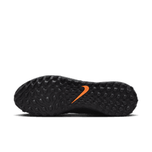 Cargar imagen en el visor de la galería, Nike React Phantom GX Pro TF
