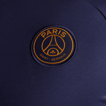 Cargar imagen en el visor de la galería, Nike Men&#39;s Paris Saint-Germain Strike Soccer Top

