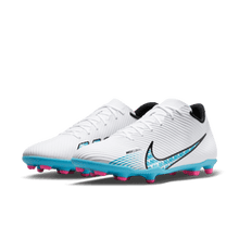 Load image into Gallery viewer, Nike Mercurial Vapor 15 Club MG
