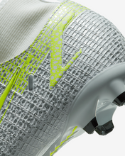 Load image into Gallery viewer, Nike Jr. Mercurial Superfly 8 Academy FG/MG

