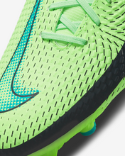 Load image into Gallery viewer, Nike Phantom GT Academy DF FG/MG
