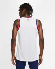 Cargar imagen en el visor de la galería, Nike U.S. Basketball Top
